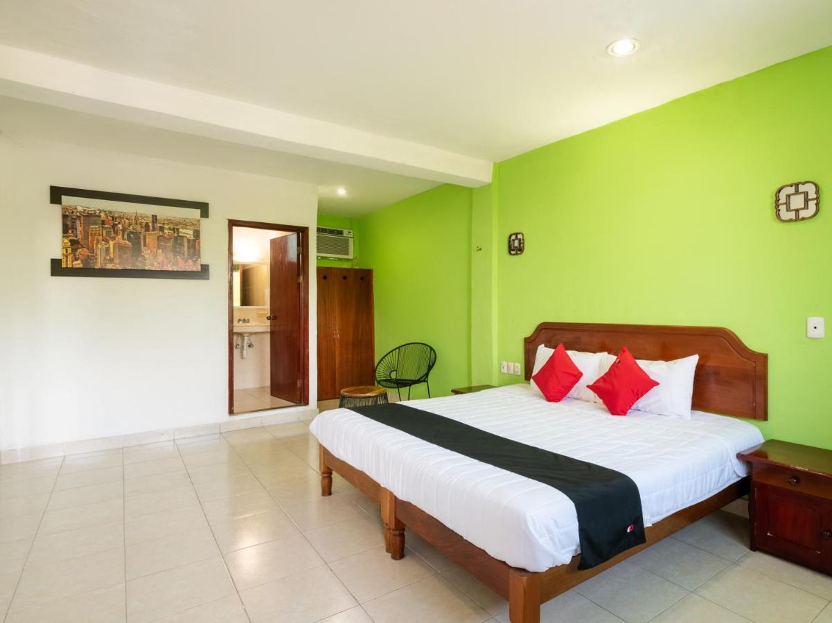 Capital O Hotel El Faisan Y El Venado Playa del Carmen Exterior photo